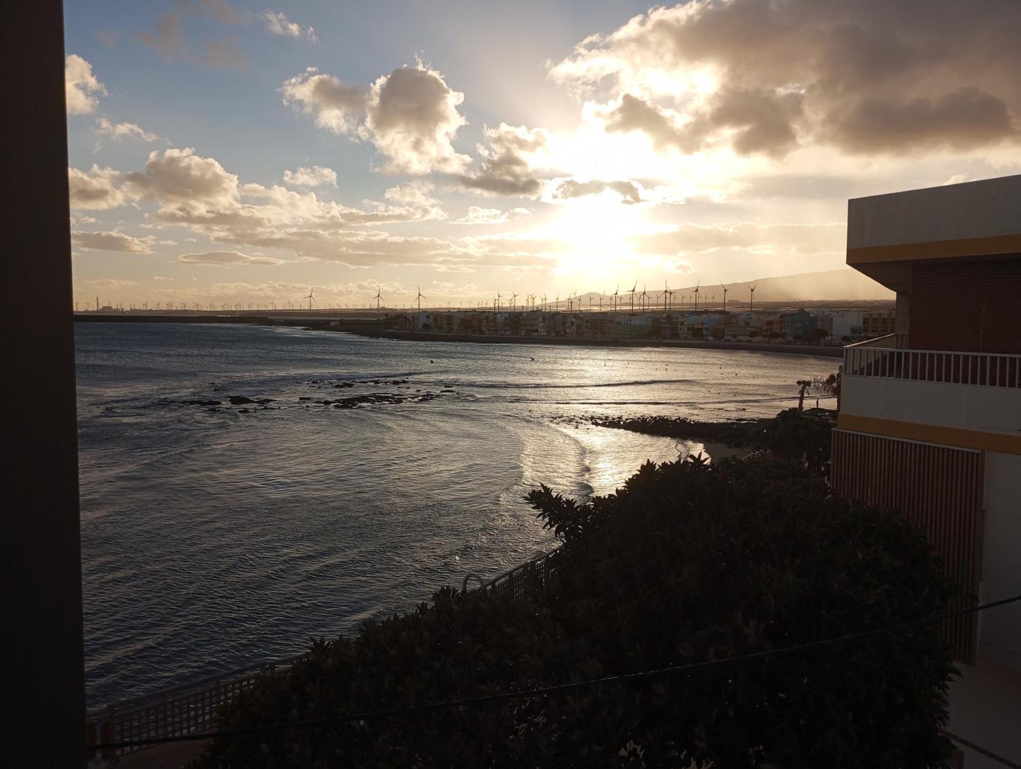 Ferienwohnung Sea View On Arinaga Beach Exterior foto